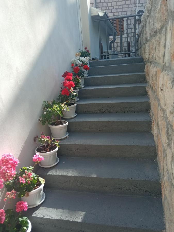 Apartment Rosic Perast Exterior photo