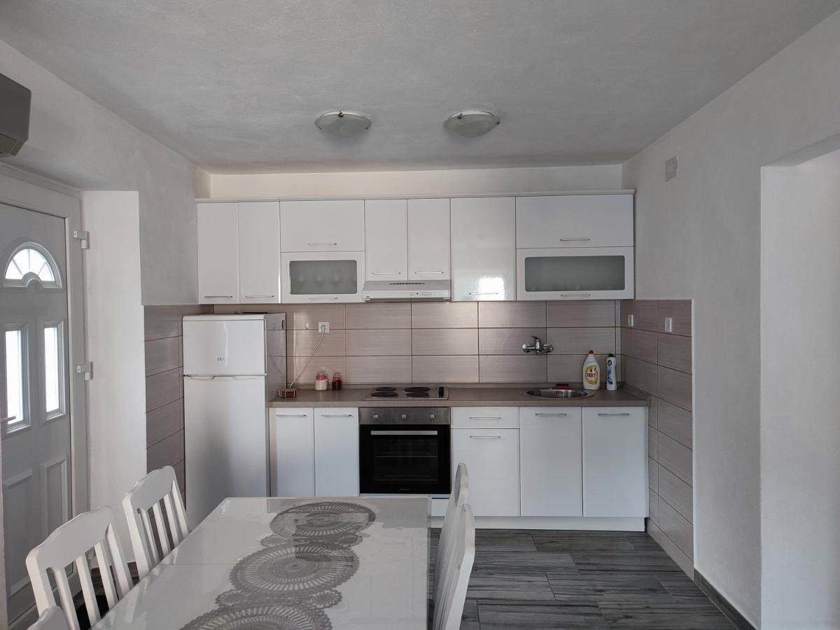 Apartment Rosic Perast Exterior photo
